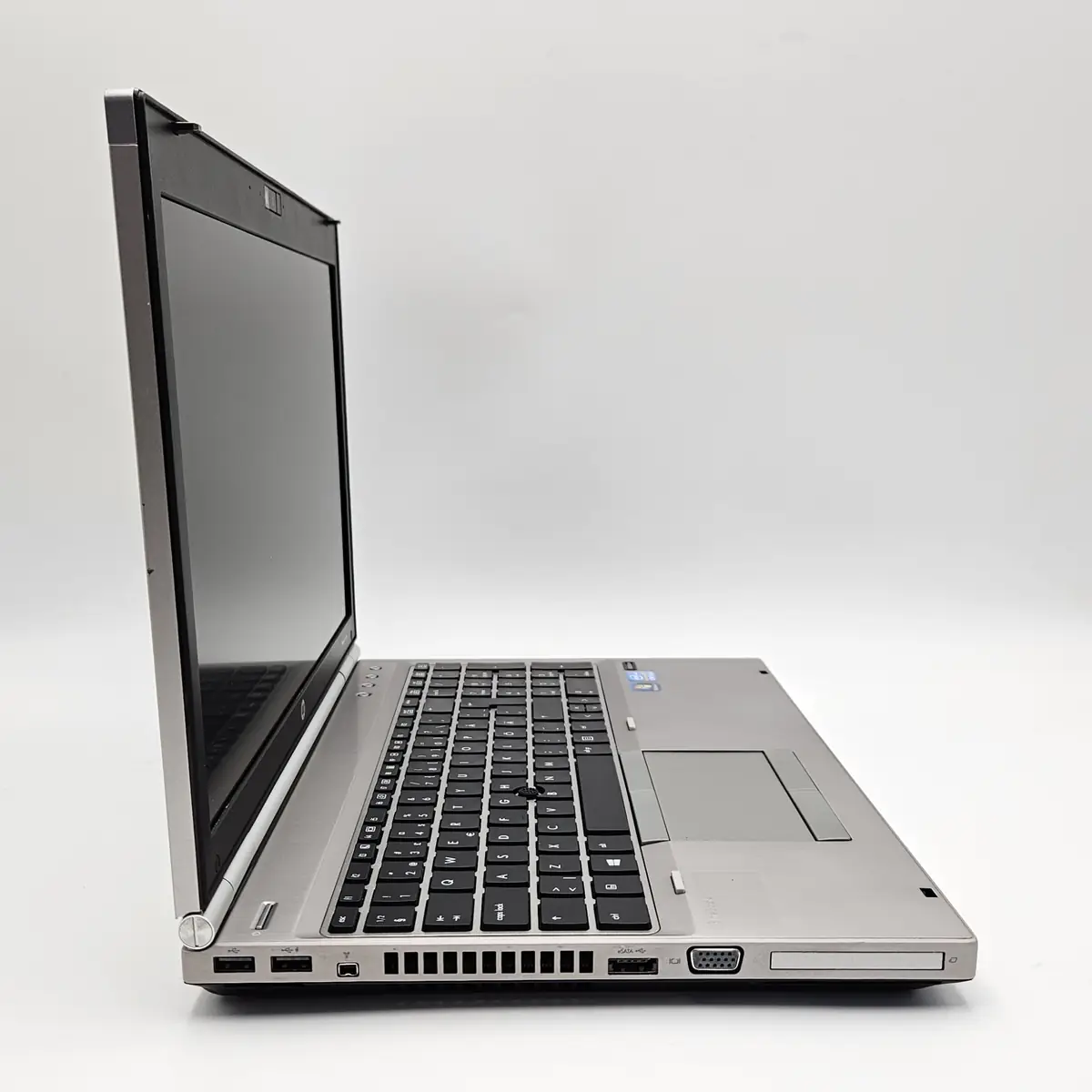 Laptop Second Hand HP Elitebook 8570P - 15.6inch FHD Intel I5-3340M 8GB RAM 128GB SSD AMD 7570M 1GB Windows 10 Refurbished [6]