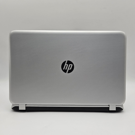 Laptop Second Hand HP Pavilion 15 - 15.6inch AMD A8-6410 12GB RAM 1000GB HDD AMD Radeon R7 M260 2GB Windows 10 Refurbished [7]