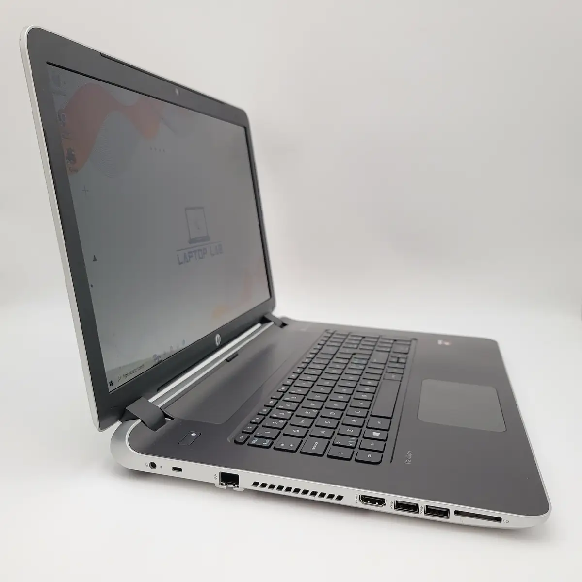 Laptop Second Hand HP Pavilion 17 - 17.3inch AMD A8-6410 8GB RAM 1000GB HDD Windows 10 Refurbished  [4]