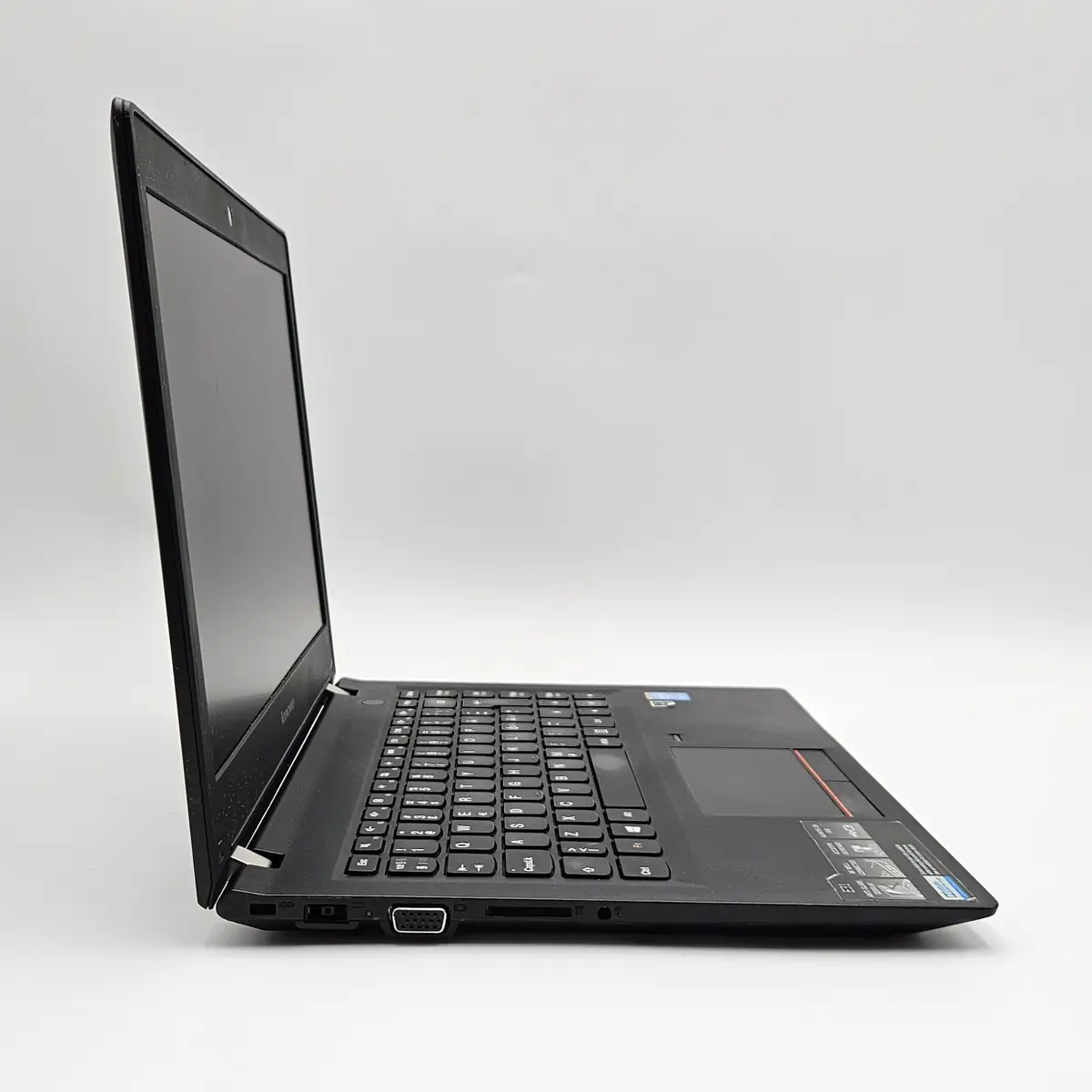 Laptop Second Hand Lenovo E31-70 - 14.0inch Intel i3-5005U 4GB RAM 128GB SSD Windows 10 Refurbished [6]