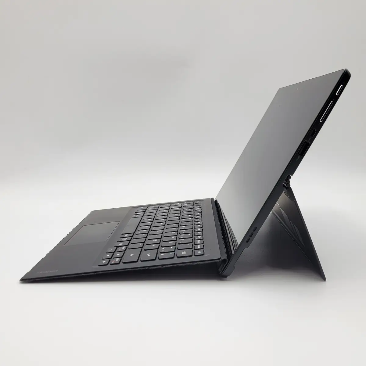 Laptop Second Hand 2in1 Lenovo IDEAPAD MIIX 700-12ISK TOUCH - 12.0inch Intel M5-6Y54 8GB RAM 256GB SSD Windows 10 Refurbished [6]