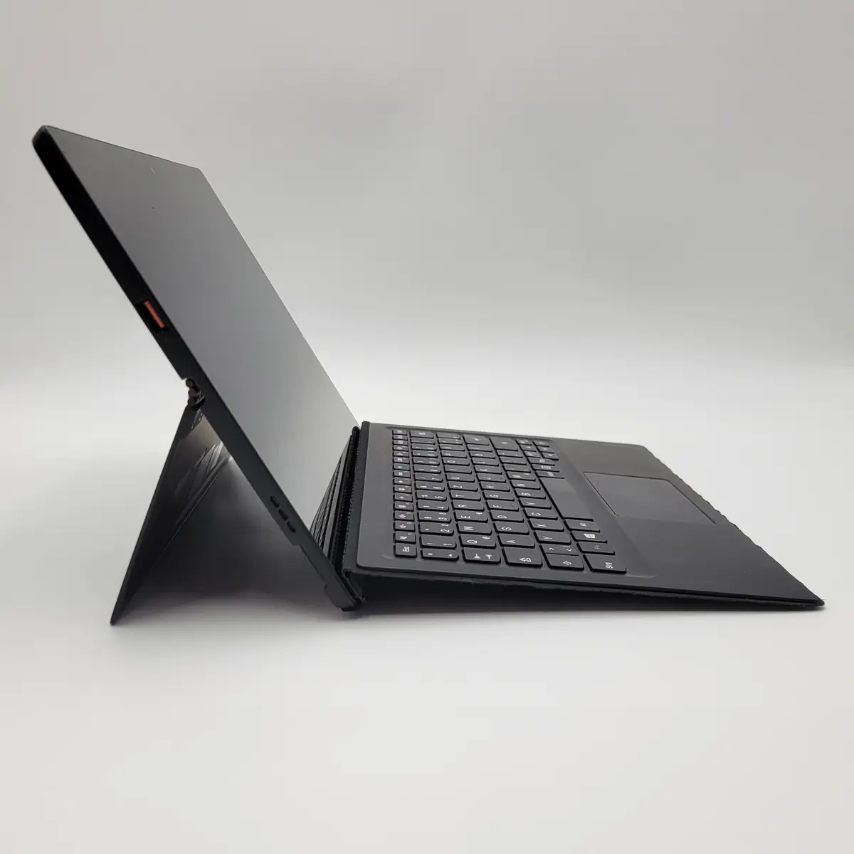 Laptop Second Hand 2in1 Lenovo IDEAPAD MIIX 700-12ISK TOUCH - 12.0inch Intel M5-6Y54 8GB RAM 256GB SSD Windows 10 Refurbished [7]