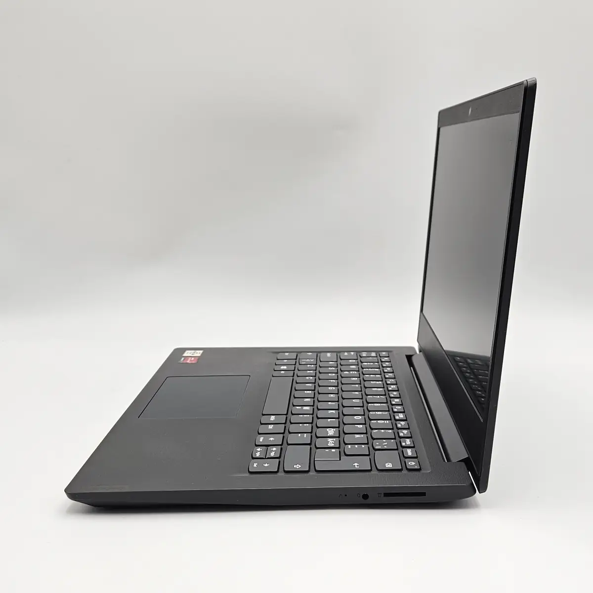 Laptop Second Hand Lenovo V14-ADA - 14inch FHD AMD Athlon Gold 3150U 6GB RAM 256GB SSD Windows 11 Refurbished [5]