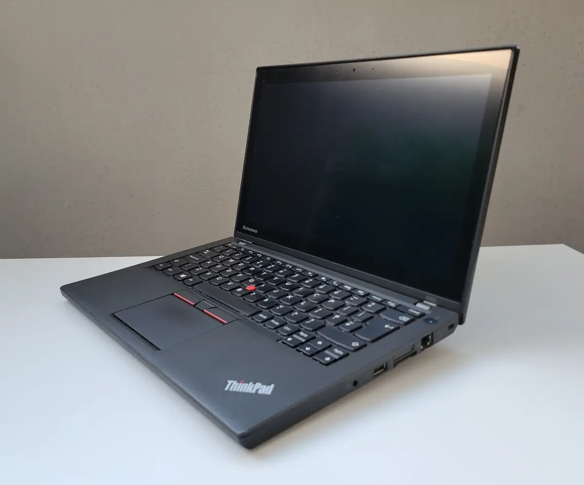 Laptop Second Hand Lenovo X250 - 12.5inch TOUCH Intel i5-4300U 8GB RAM 128GB SSD Windows 10 Refurbished  [5]