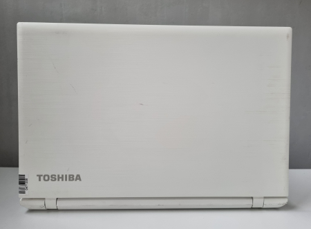 Laptop Second Hand Toshiba Satellite C55 - 15.6inch AMD A6-7310 4GB RAM 250GB HDD Windows 10 Refurbished [6]