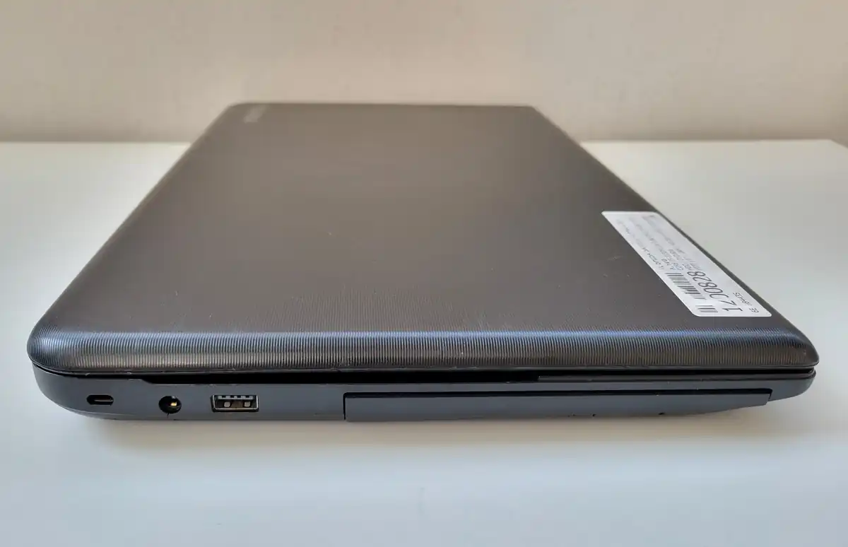 Laptop Second Hand Toshiba SATELLITE PRO C50-A-1K9 - 15.6inch Intel I5-3230M 6GB RAM 500GB HDD nVidia GT740M Windows 10 Refurbished [9]