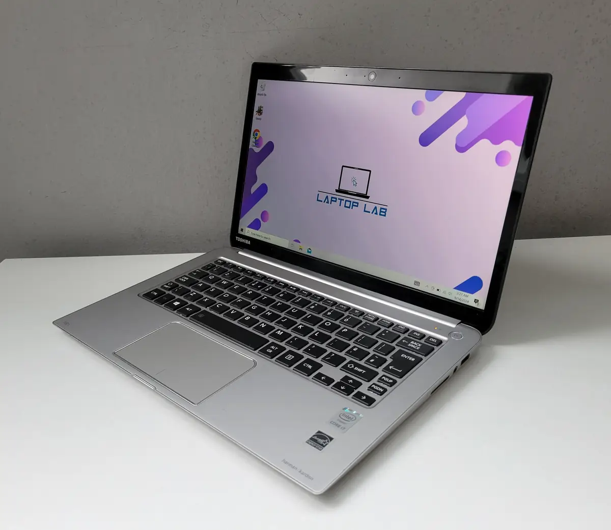 Laptop Second Hand ultraportabil Toshiba Kira - 13.3inch Intel I7-5500u 8GB RAM 256GB SSD TAST. ILUM. Windows 10 Refurbished [3]