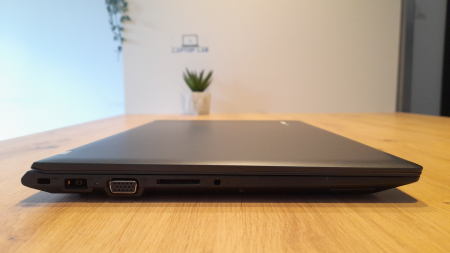 Laptop Second Hand Lenovo E31-70 - 13.3inch Intel i3 5005U 4GB RAM 120GB SSD Windows 10 Refurbished [3]