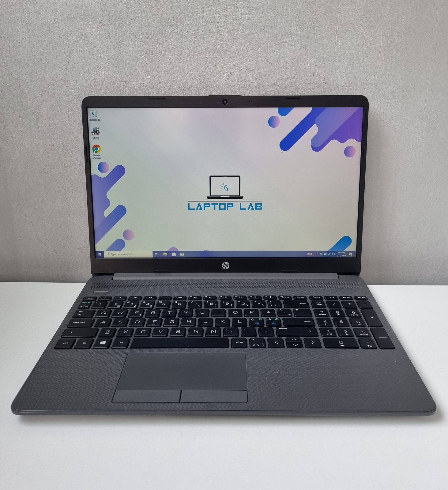 Laptop Second Hand HP 255 G8 - 15.6inch AMD Ryzen 3 5300U 8GB RAM 256GB SSD Windows 10 Refurbished
