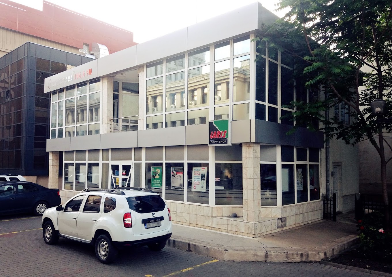 Laris Copy Shop 2 Primarie