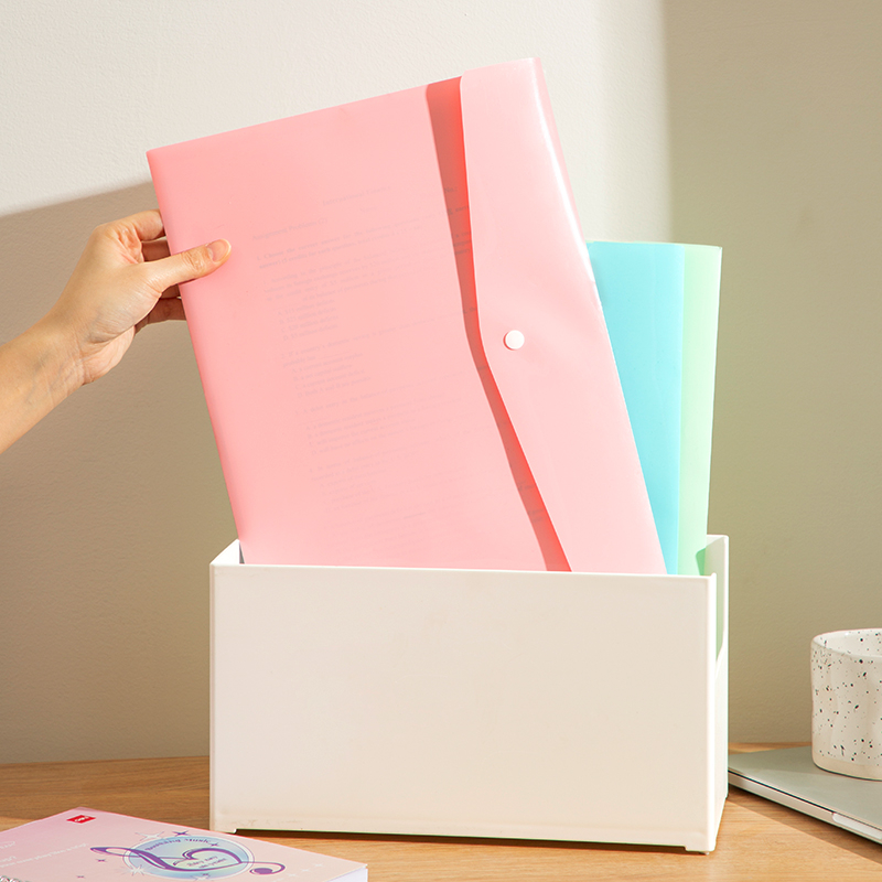 Mapa din plastic A4 cu buton Deli vernil [3]