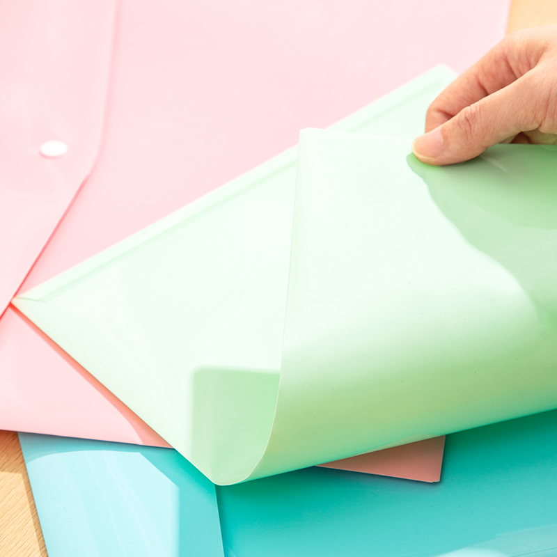 Mapa din plastic A4 cu buton Deli vernil [2]