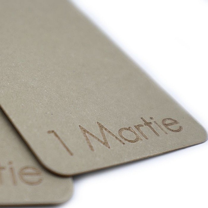 Carton dreptunghiular pentru martisoare - Gravura laser "1 Martie", 9x5.4 cm, set 20 buc. [2]