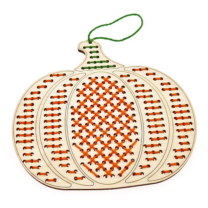 dovleac lemn cusut manual cu gauri mari pentru decor handmade [3]
