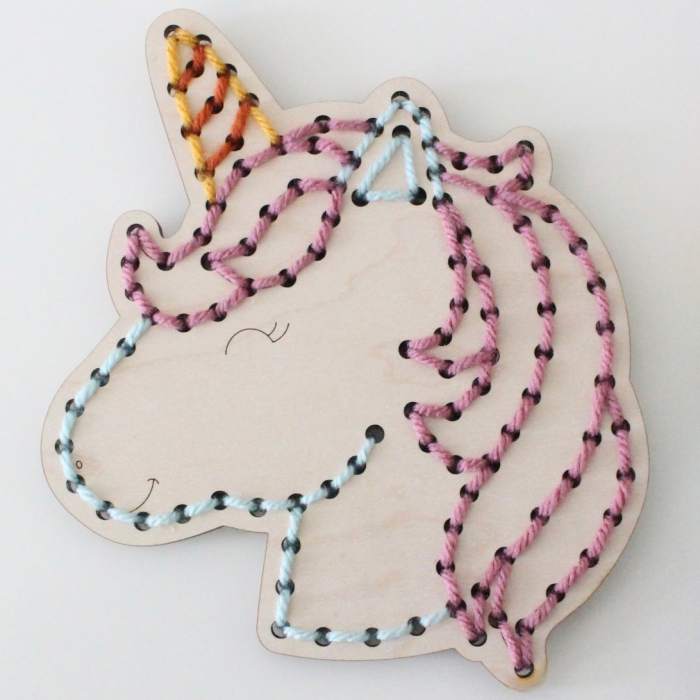 Figurina unicorn din lemn pentru broderie - activități creative [3]