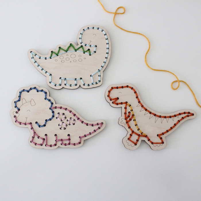 Set de 3 dinozauri din lemn pentru broderie - Activități creative pentru copii [7]