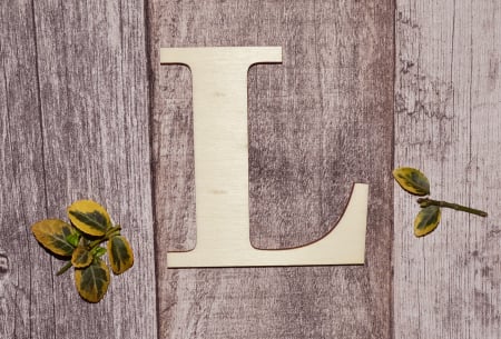 Litere si cifre - litera l din lemn natur, alfabet decorativ pentru craft și educație
