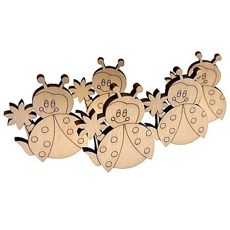 Martisor din lemn - Buburuza, pentru pictat, 4x4.6 cm, seturi disponibile. [1]