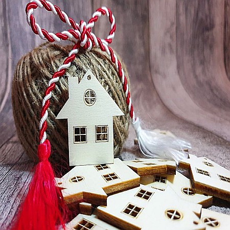 Martisor din lemn - Casa, 4x4 cm, seturi disponibile. [1]