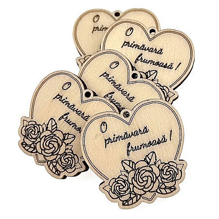 Martisor - Martisor din lemn - Inima gravata cu mesaj, 4.2x4 cm, seturi disponibile.