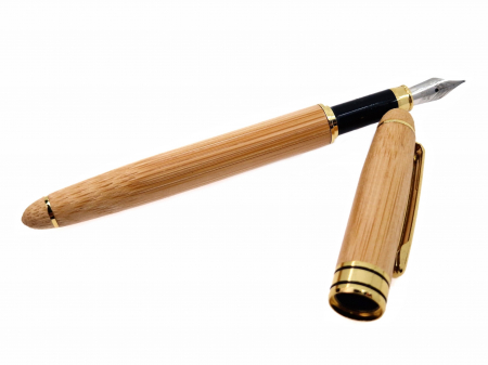 stilou bambus cu penita eleganta finisaje aurii 14.5 cm [1]