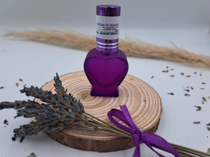 Parfum cu Lavandă [1]