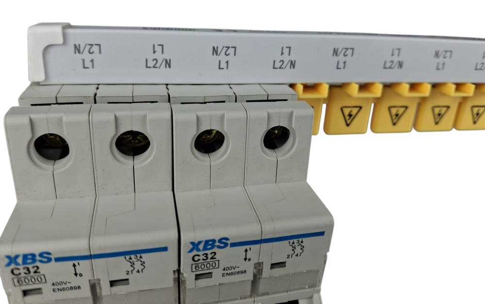 Bara Pieptene busbar OMU SYSTEM 2 poli 63A izolata 210mm 10mm² tip pini , 12 module pentru conexiuni electrice 230/400V AC [8]