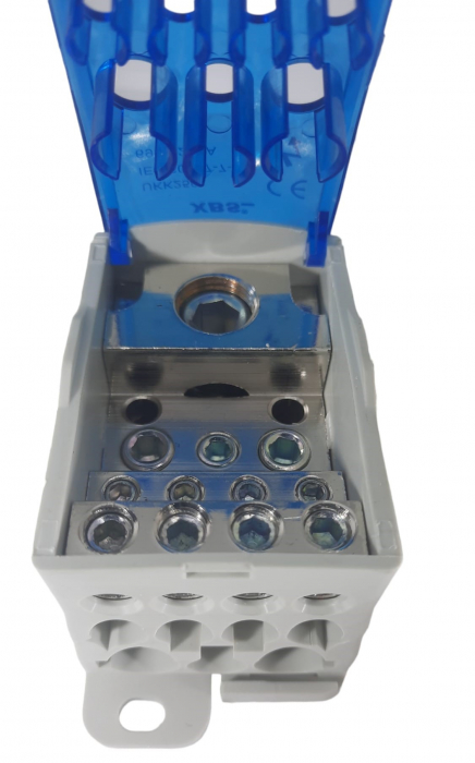 Clema de distributie 250A  derivatie cu montare pe sina intrare 1x95-120mm2 iesire 2x6-35mm² + 5x2.5-16mm² + 4x2.5-10mm² cu capac transparent detasabil [8]