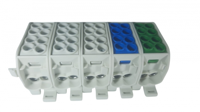 Cleme de distributie derivatie pentru conexiuni trifazice 25mm²/16mm² Cu-Al montaj pe sina DIN 152A 4 intrari per pol/clema [8]
