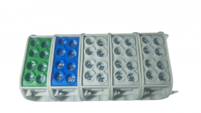 Cleme de distributie derivatie pentru conexiuni trifazice 25mm²/16mm² Cu-Al montaj pe sina DIN 152A 4 intrari per pol/clema [3]