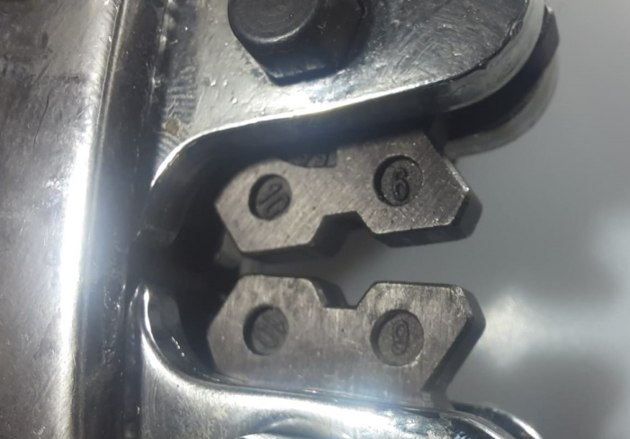 Cleste manual pentru sertizare papuci electrici 6-50mm² 390mm bacuri reglabile [3]