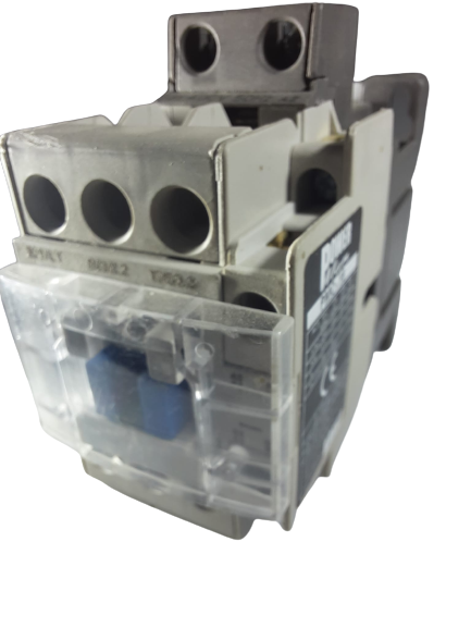 Contactor 3 poli 18A cu bobina la 400V 1NO+1NC 1 contact normal deschis + 1 contact normal inchis [2]