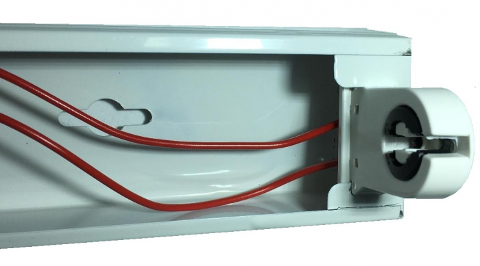 Corp neon cu reflector metalic neechipat pentru tub LED T8 G13 1x120cm 230V IP21 alimentare la un capat [2]