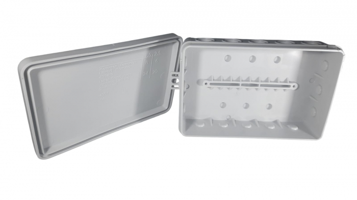 Doza ramificatie 134x89x40mm , cutie de jonctiune PE cu urechi de prindere 650 ° C IP55 [7]