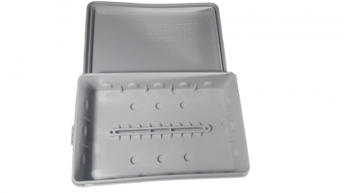Doza ramificatie 134x89x40mm , cutie de jonctiune PE cu urechi de prindere 650 ° C IP55 [6]