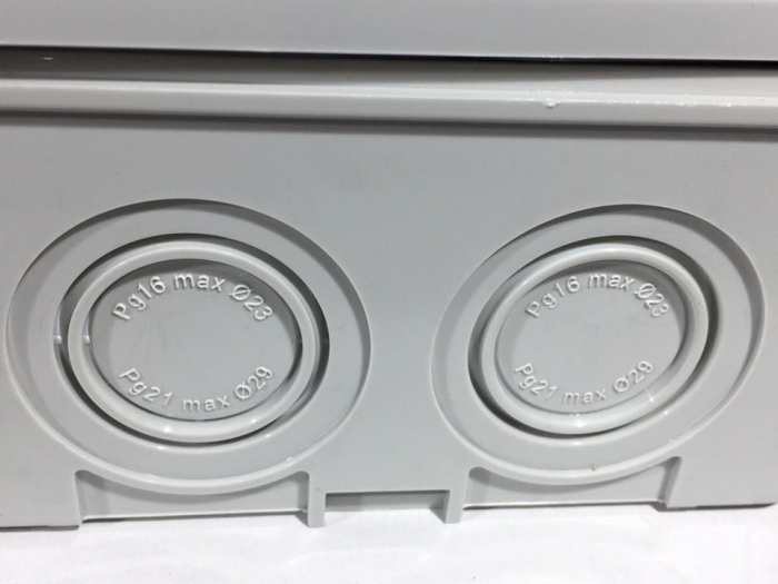 Doza patrata din plastic ABS 110x110x65mm IP67 IK06 [6]