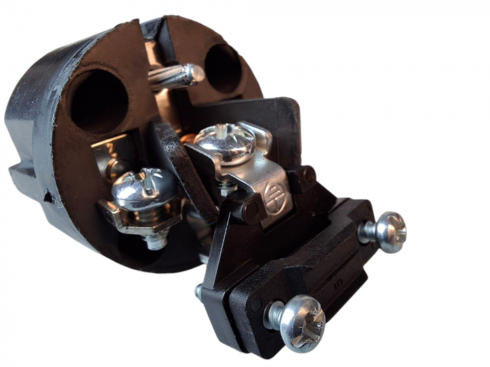 Fisa stecher negru unghiular cauciucat solid 230V 16A max. 2,5 mm² IP44 [10]