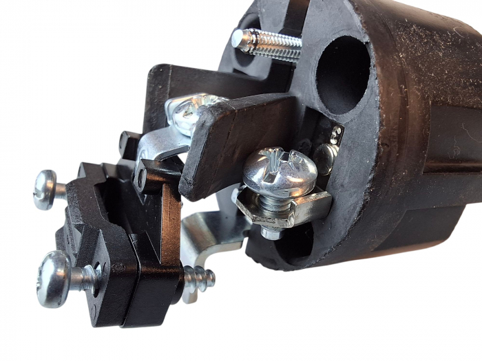 Fisa stecher negru unghiular cauciucat solid 230V 16A max. 2,5 mm² IP44 [9]