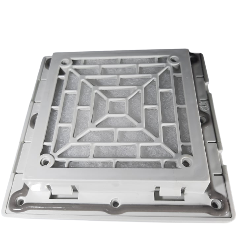 Grilaj cu filtru pentru tablouri electrice 120x120mm IP54 [4]