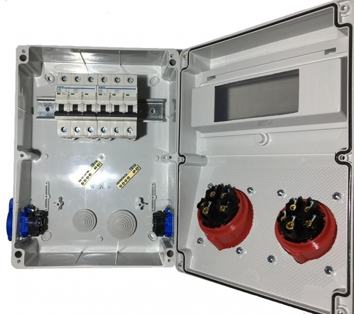 Tablou echipat cu 10 module 1 priza 4 poli 16A 1 priza 4 poli 32A si 2 prize monofazice 16A industrial IP44 organizare de santier [3]