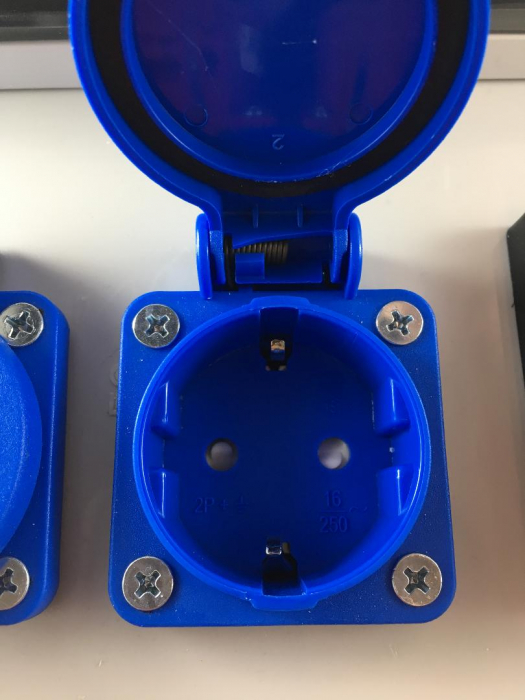 Priza schuko incastrabila albastra pentru tablouri electrice 16A protectie copii IP54 [3]