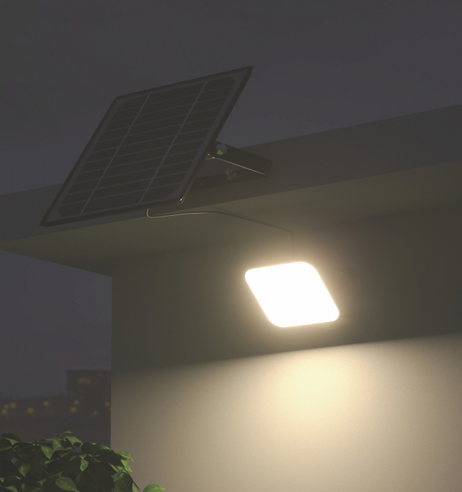 Proiector LED 30W 4800lm lumină naturală 4000K cu panou solar , cablu 5 metri , telecomandă si senzor de mișcare, acoperire 100-150m² [2]