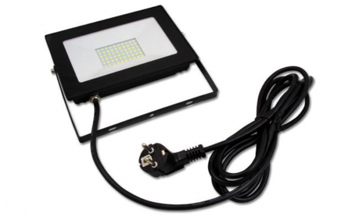 Proiector LED pe stativ trepied 1 x 50W 5500K IP65 1.8 metri si cablu 3 metri [3]