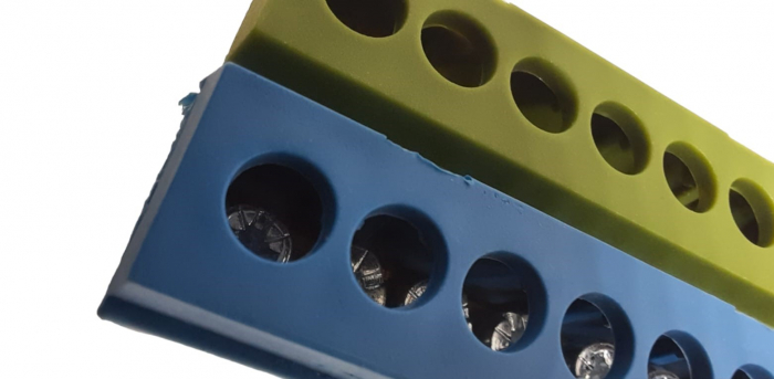 Set cleme bloc terminal barete pentru impamantare si nul albastra si verde pe sina 7 gauri max 16mm² 63A izolate [4]