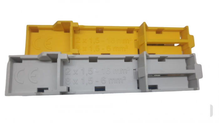 Set cleme terminale galben-verde PE si albastra N 80A 690V 2x1,5 - 10/16 mm² si 8 x 1,5 - 6 mm² derivatie distributie impamantare si nul, montare pe sina [4]