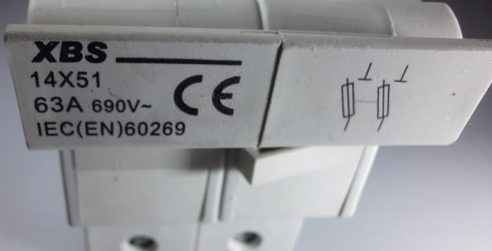 Soclu separator 2P pentru sigurante fuzibile 14x51 cu montaj pe sina DIN [6]