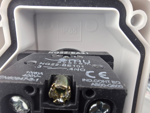 Buton de comanda verde si rosu START - STOP NO + NC 6A 230V IP65 [10]