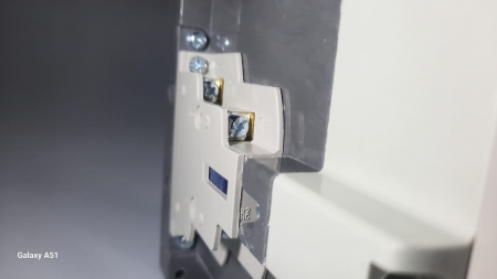 Contactor 3 poli 100A cu bobina la 400V AC 2NO+2NC 2 contacte normal deschise + 2 contacte normal inchise [5]