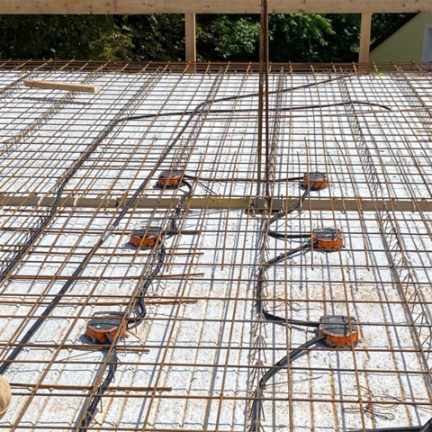 Doza pentru beton Primo XL 200, cu 25 de insertii M9 - M40, material PP, membrama TPE, cu tunel pentru transformator 377x120mm, diametrul de instalare spot/difuzor 0–185 mm, antracit-portocaliu [2]