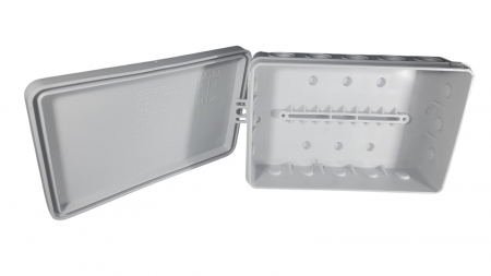 Doza ramificatie 134x89x40mm , cutie de jonctiune PE cu urechi de prindere 650 ° C IP55 [6]